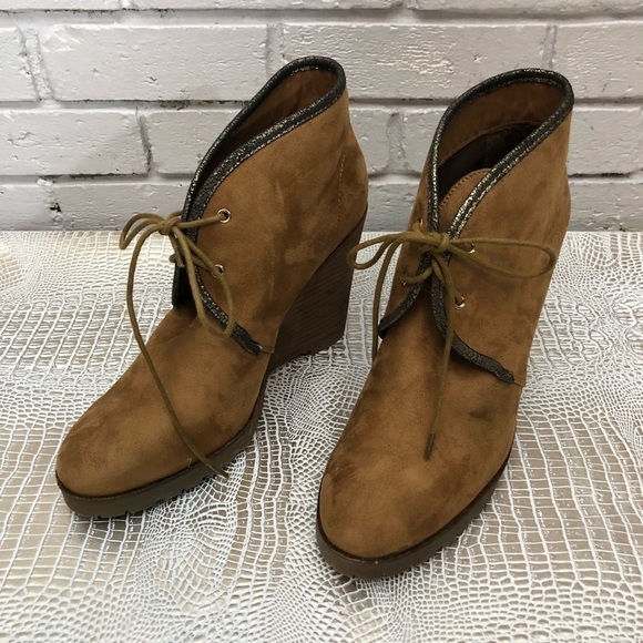 Anthropologie Vanessa Wu Wedge Booties - Picture 5 of 8